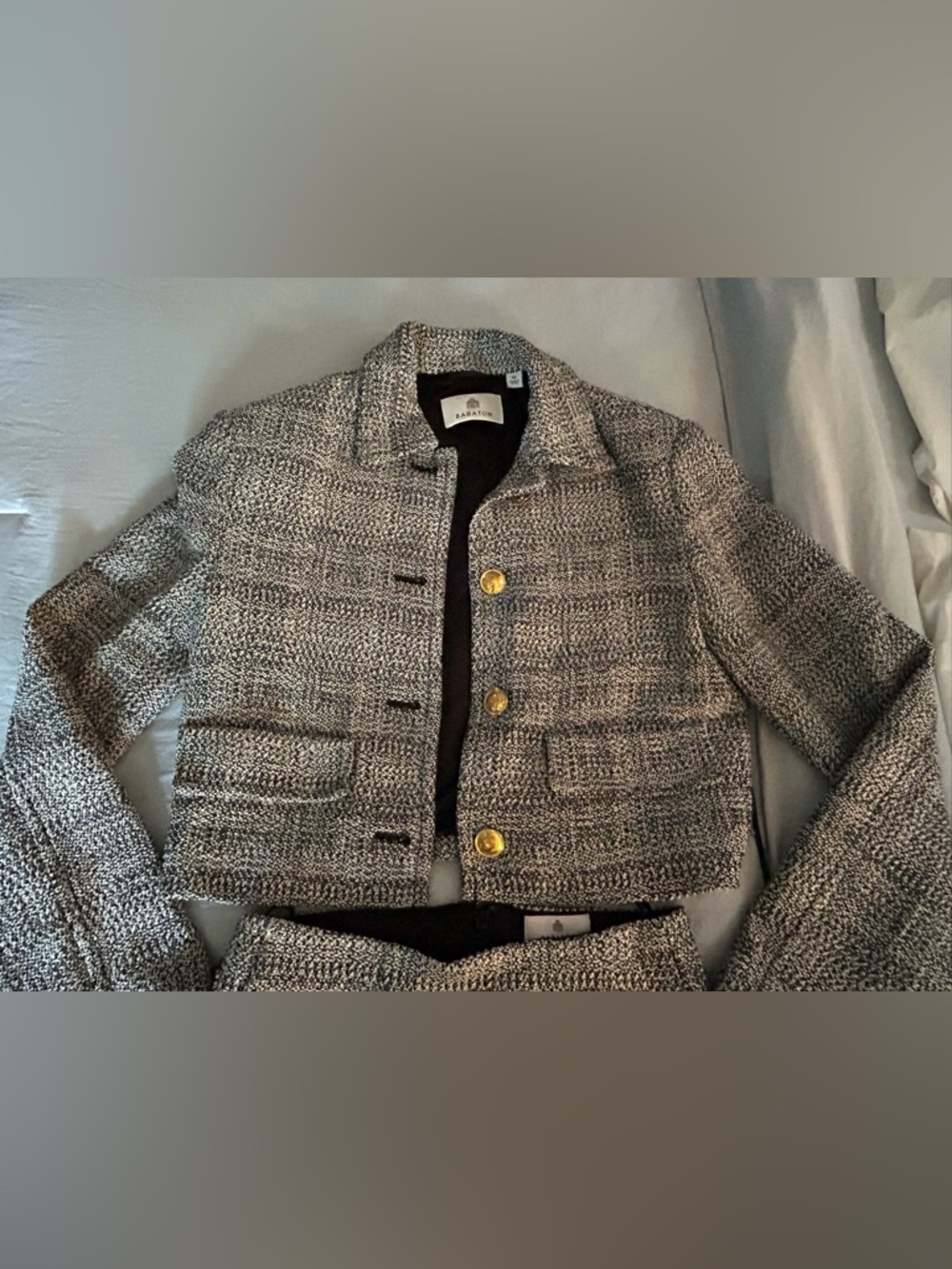 Aritzia Tweed Suit 🖤 - Picture 6 of 7